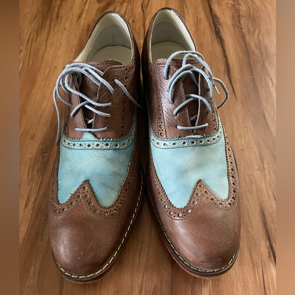 Cole Haan Oxfords size 9